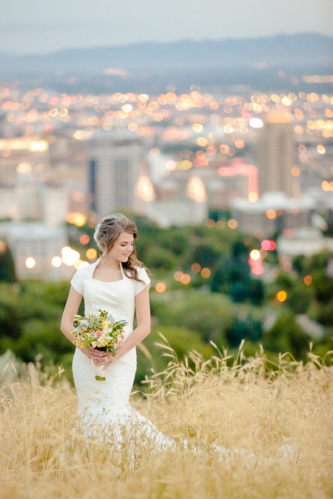 EK-Studios-Wedding-Photographer-City-overlook-bridals033-Blog(pp_w480_h720)