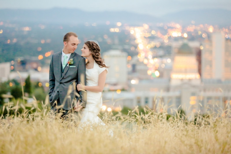 EK-Studios-Wedding-Photographer-City-overlook-bridals037-Blog(pp_w768_h511)