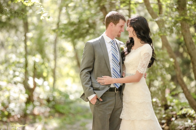 EK-Studios-Wedding-Photographer-Woods-Bridals008-Blog(pp_w768_h511)