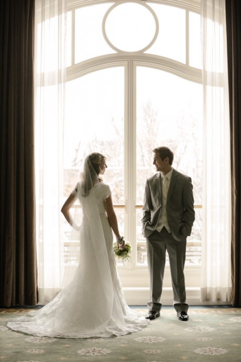 Wedding-Photographer-Classy-Bridals017-Blog(pp_w480_h720)