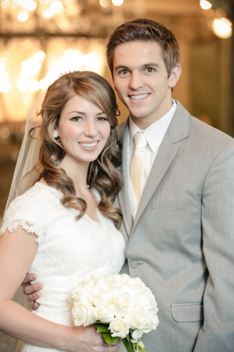 Wedding-Photographer-Classy-Bridals023-Blog(pp_w480_h720)