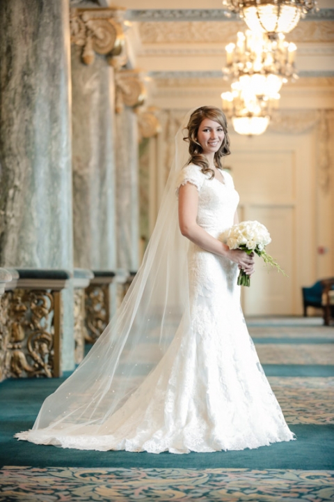 Wedding-Photographer-Classy-Bridals026-Blog(pp_w480_h720)