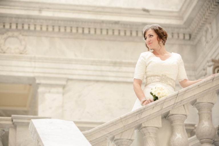 EK-Studios-Wedding-Photographer-Classy-Bridals030-Blog(pp_w768_h511)