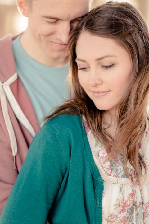 Wedding-Photographer-Barn-Engagements011-Blog(pp_w480_h720)