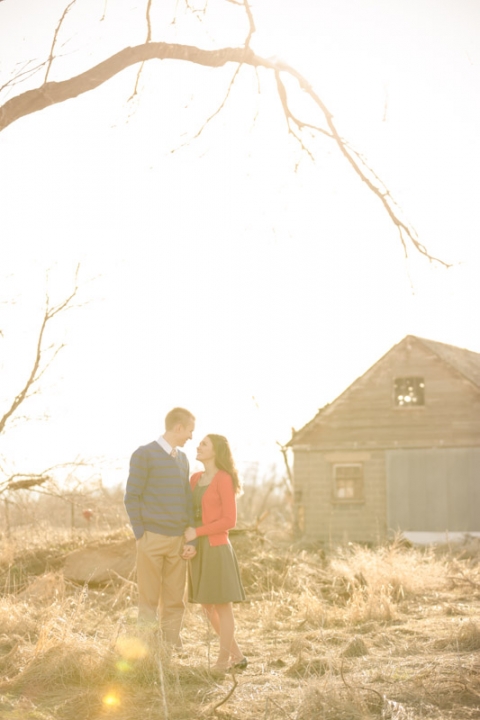 Wedding-Photographer-Barn-Engagements021-Blog(pp_w480_h720)
