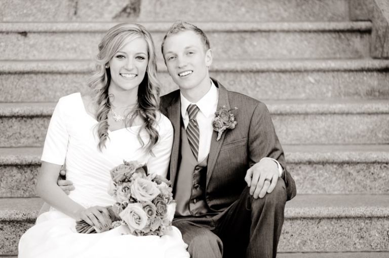 Wedding-Photographer-SLC-temple-wedding012-Blog(pp_w768_h511)