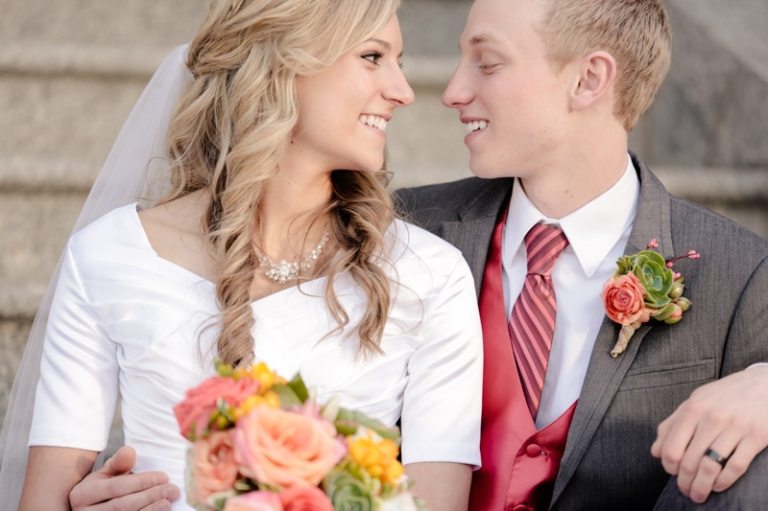 Wedding-Photographer-SLC-temple-wedding015-Blog(pp_w768_h511)