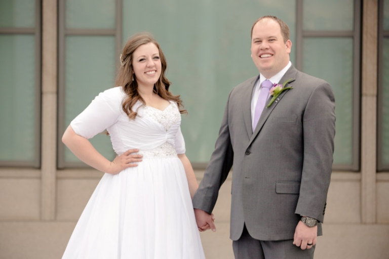 EK-Studios-Wedding-Photographer-Backyard-wedding-reception013-Blog(pp_w768_h512)