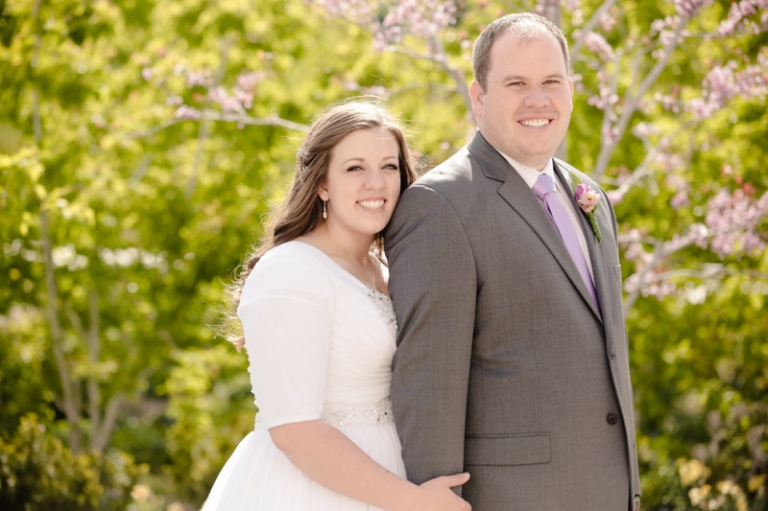 EK-Studios-Wedding-Photographer-Backyard-wedding-reception031-Blog(pp_w768_h511)