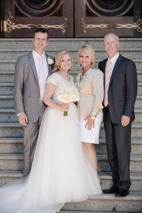 EK-Studios-Wedding-Photographer-Bella-vista-wedding-reception009-Blog(pp_w480_h720)