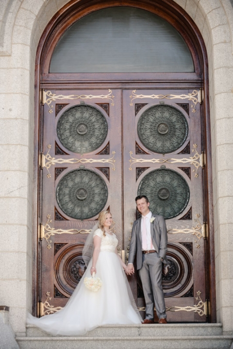 EK-Studios-Wedding-Photographer-Bella-vista-wedding-reception015-Blog(pp_w480_h719)