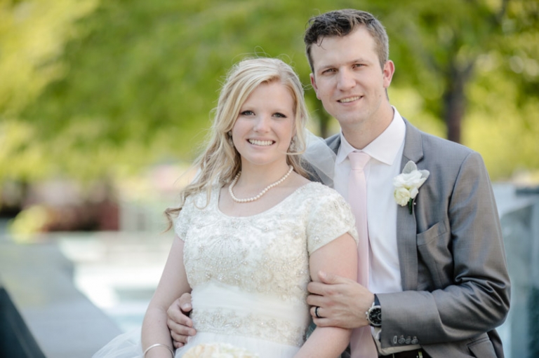 EK-Studios-Wedding-Photographer-Bella-vista-wedding-reception027-Blog(pp_w768_h511)