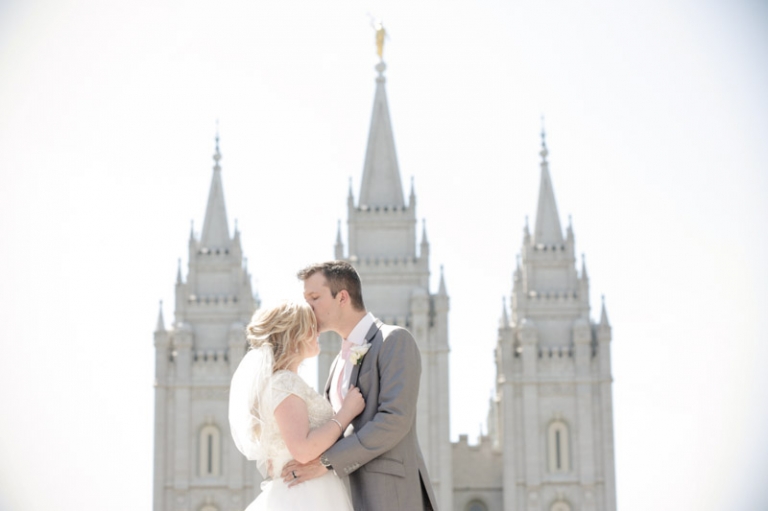 EK-Studios-Wedding-Photographer-Bella-vista-wedding-reception029-Blog(pp_w768_h511)