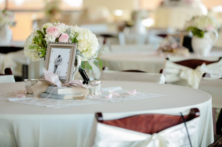 EK-Studios-Wedding-Photographer-Bella-vista-wedding-reception037-Blog(pp_w768_h511)