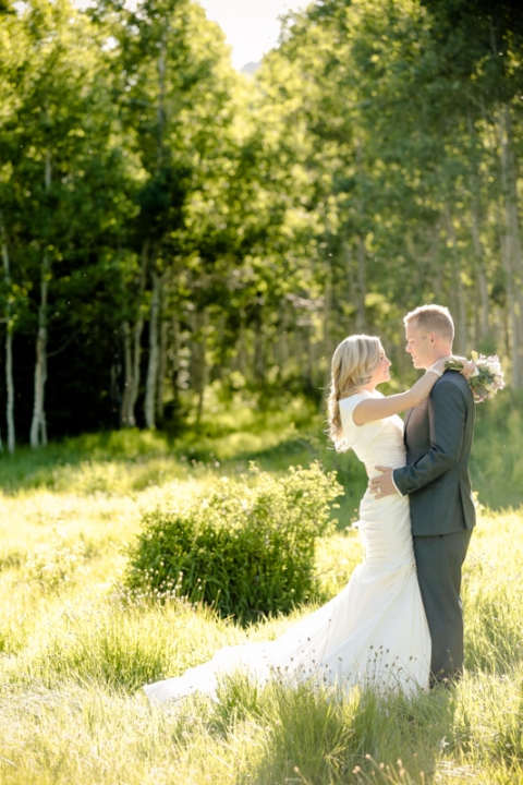 EK-Studios-Wedding-Photographer-Bridals-in-aspens007-Blog(pp_w480_h720)