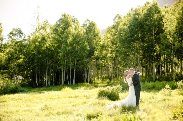 EK-Studios-Wedding-Photographer-Bridals-in-aspens012-Blog(pp_w768_h511)