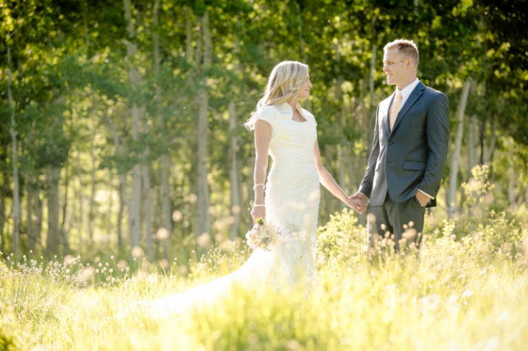 EK-Studios-Wedding-Photographer-Bridals-in-aspens018-Blog(pp_w768_h511)