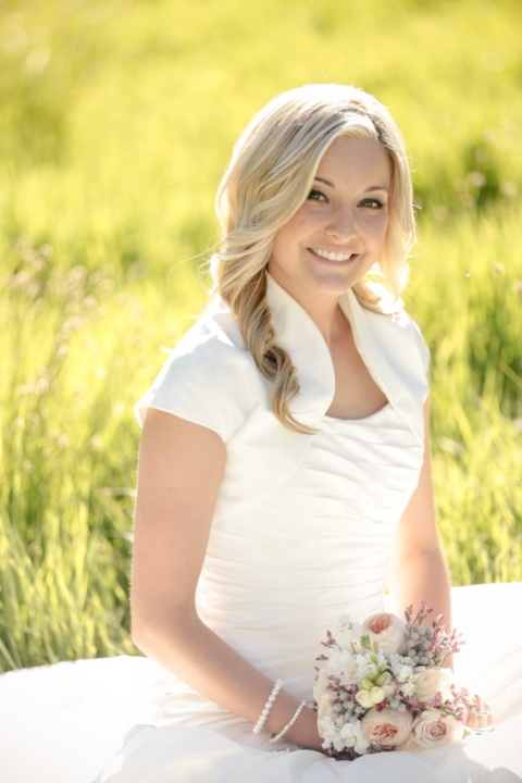 EK-Studios-Wedding-Photographer-Bridals-in-aspens019-Blog(pp_w480_h720)