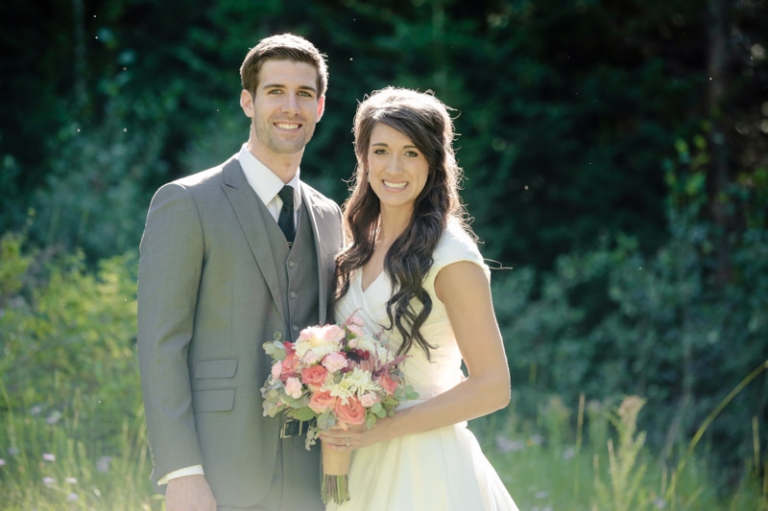 EK-Studios-Wedding-Photographer-Bridals-in-the-mountains-wildflowers006-Blog(pp_w768_h511)