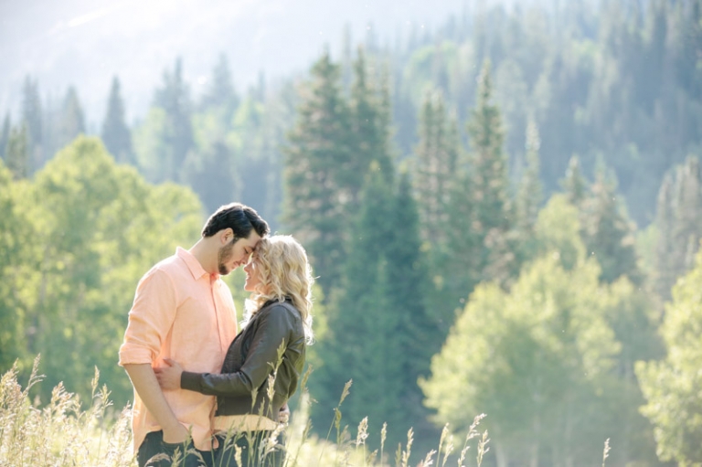 EK-Studios-Wedding-Photographer-Canyon-Engagements-Mountains008-Blog(pp_w768_h511)