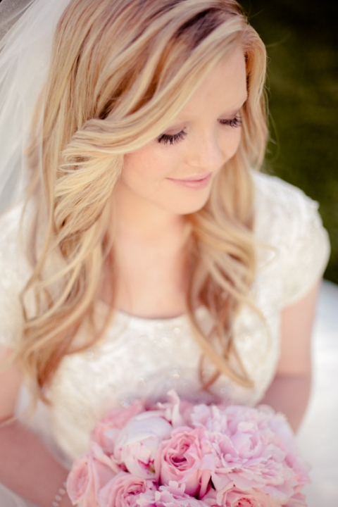 EK-Studios-Wedding-Photographer-Classy-Bridals-Utah001-Blog(pp_w480_h720)