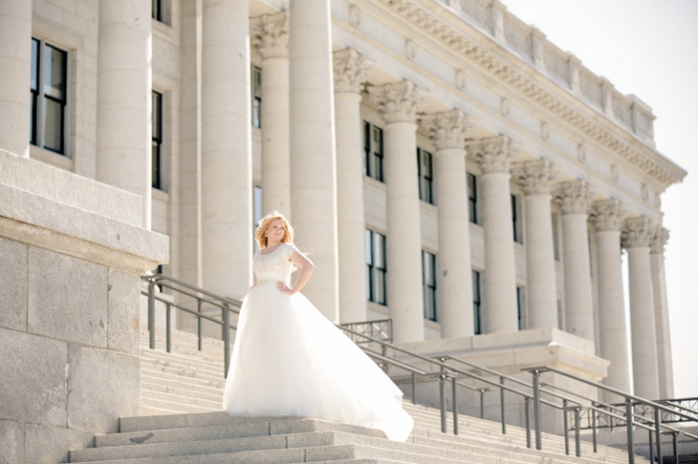 EK-Studios-Wedding-Photographer-Classy-Bridals-Utah015-Blog(pp_w768_h511)