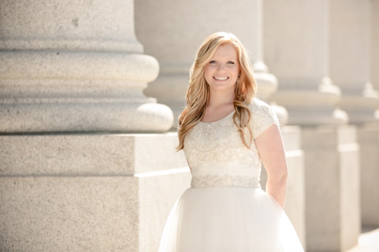 EK-Studios-Wedding-Photographer-Classy-Bridals-Utah018-Blog(pp_w768_h511)