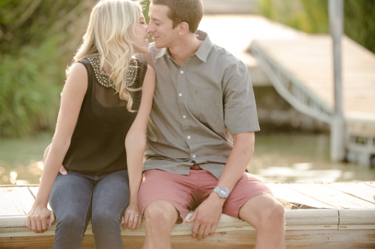 EK-Studios-Wedding-Photographer-Dock-engagements012-Blog(pp_w768_h511)