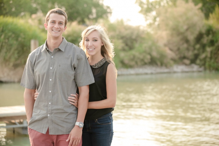 EK-Studios-Wedding-Photographer-Dock-engagements014-Blog(pp_w768_h511)