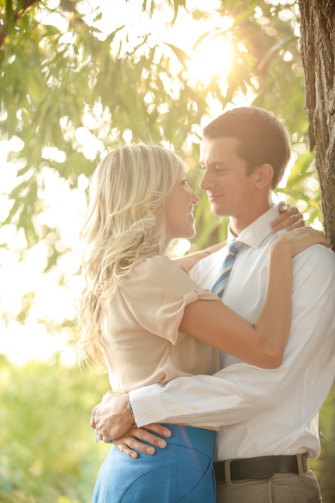 EK-Studios-Wedding-Photographer-Dock-engagements018-Blog(pp_w480_h720)