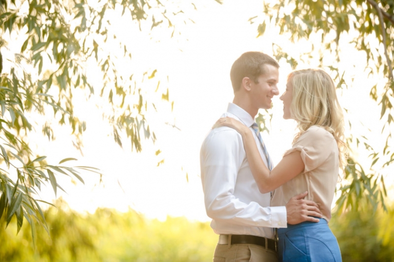 EK-Studios-Wedding-Photographer-Dock-engagements022-Blog(pp_w768_h511)