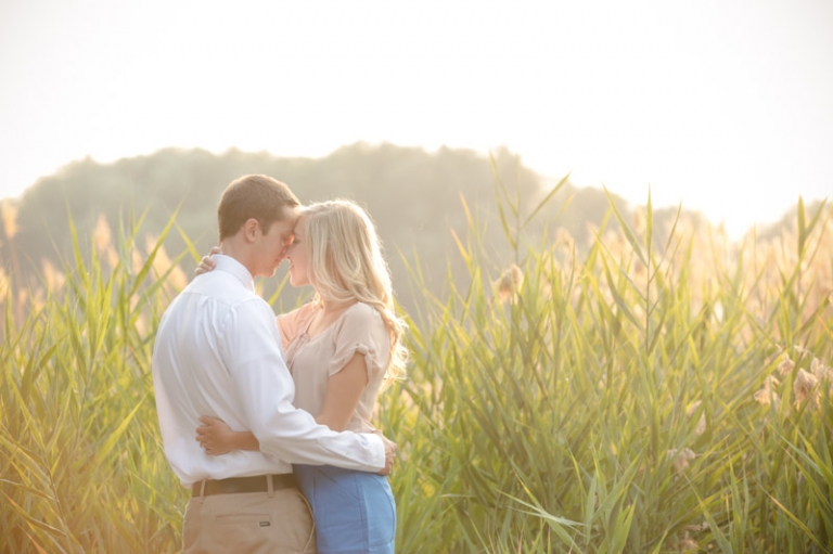 EK-Studios-Wedding-Photographer-Dock-engagements025-Blog(pp_w768_h511)