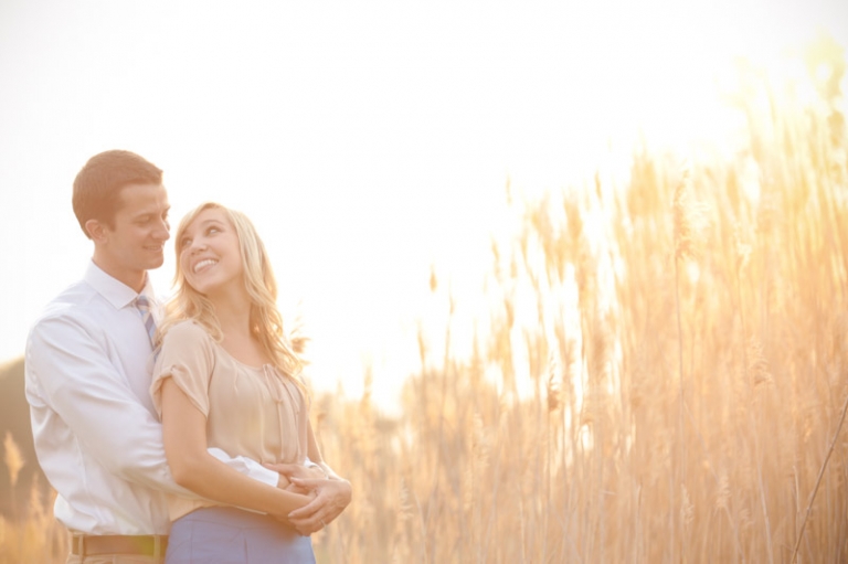 EK-Studios-Wedding-Photographer-Dock-engagements037-Blog(pp_w768_h511)