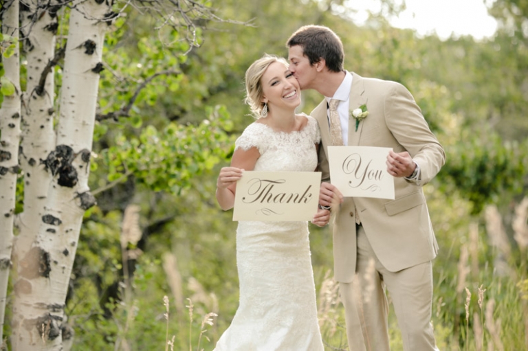 EK-Studios-Wedding-Photographer-Elegant-Bridals-in-a-meadow-042-Blog(pp_w768_h511)