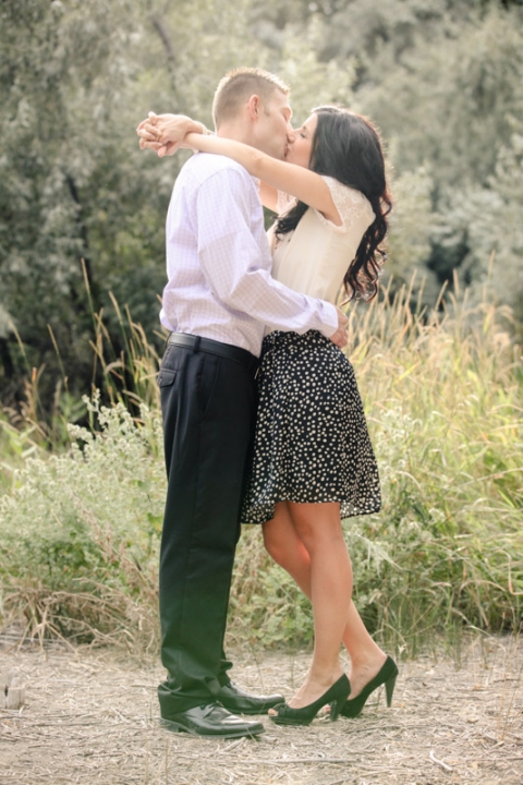 EK-Studios-Wedding-Photographer-Engagement-photos-Utah017-Blog(pp_w480_h720)