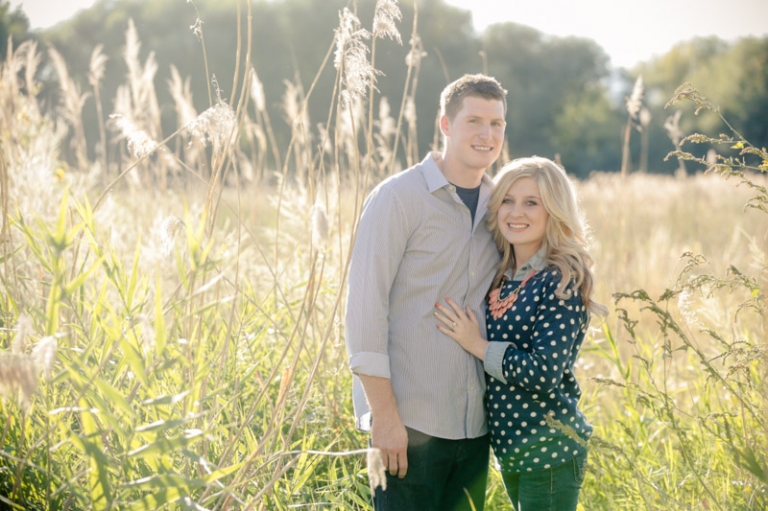 EK-Studios-Wedding-Photographer-Engagements-in-tall-grass012-Blog(pp_w768_h511)