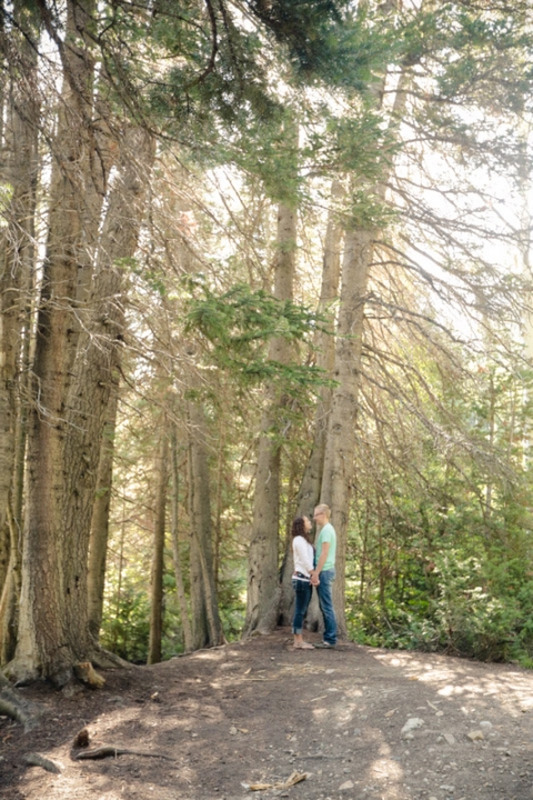 EK-Studios-Wedding-Photographer-Engagements-in-the-canyon011-Blog(pp_w480_h720)