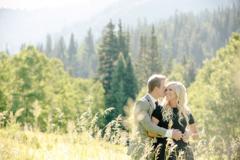 EK-Studios-Wedding-Photographer-Engagements-in-the-mountains006-Blog(pp_w768_h511)