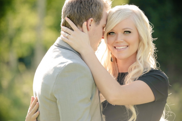 EK-Studios-Wedding-Photographer-Engagements-in-the-mountains013-Blog(pp_w768_h511)