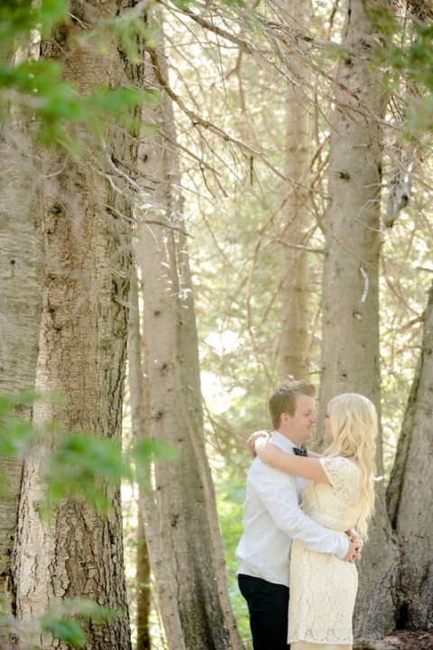 EK-Studios-Wedding-Photographer-Engagements-in-the-mountains030-Blog(pp_w480_h720)