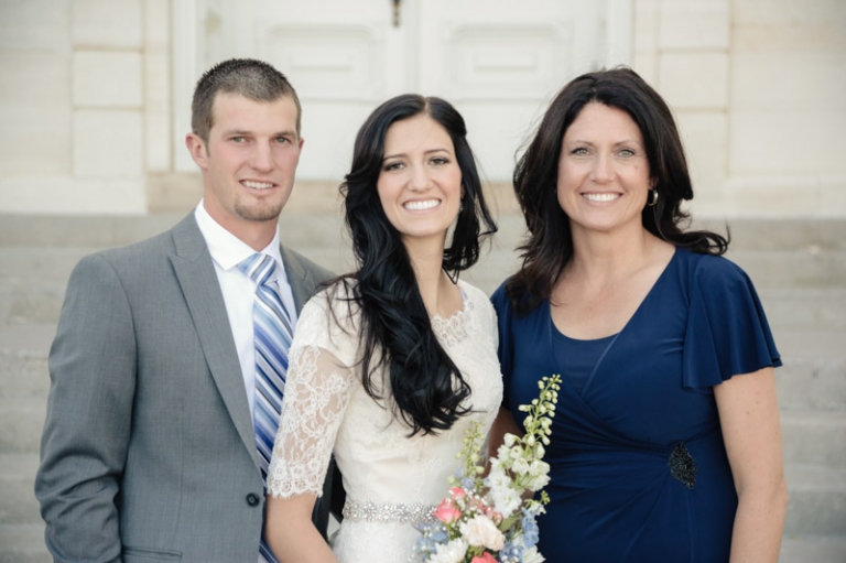 EK-Studios-Wedding-Photographer-Manti-Temple-Wedding-summer011-Blog(pp_w768_h511)