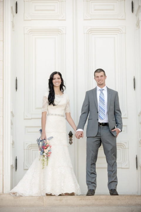 EK-Studios-Wedding-Photographer-Manti-Temple-Wedding-summer014-Blog(pp_w480_h720)