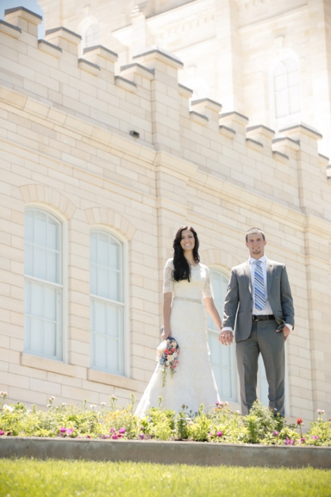 EK-Studios-Wedding-Photographer-Manti-Temple-Wedding-summer033-Blog(pp_w480_h720)