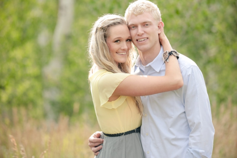 EK-Studios-Wedding-Photographer-Mountain-Engagements006-Blog(pp_w768_h511)