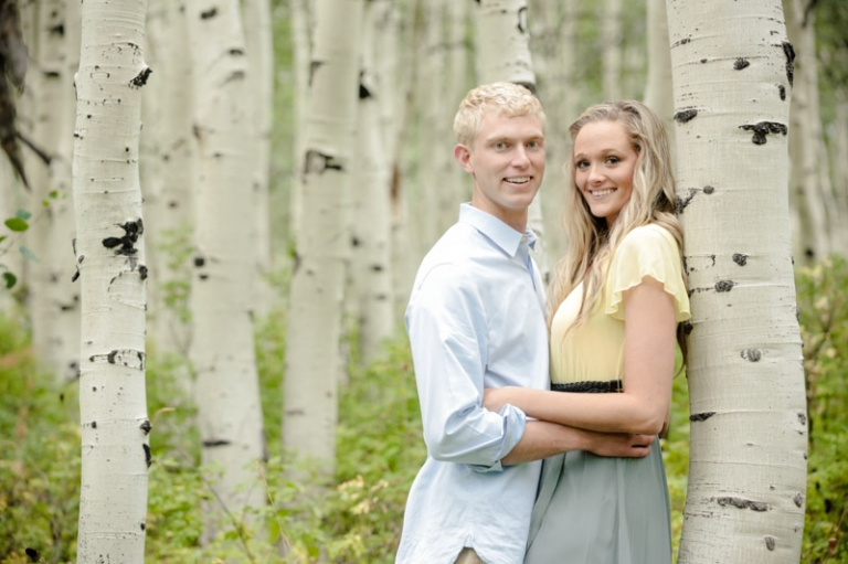 EK-Studios-Wedding-Photographer-Mountain-Engagements018-Blog(pp_w768_h511)