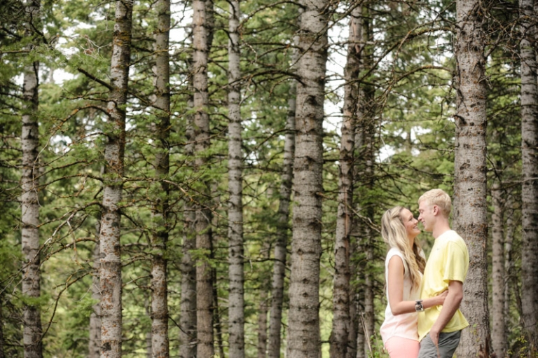 EK-Studios-Wedding-Photographer-Mountain-Engagements028-Blog(pp_w768_h511)