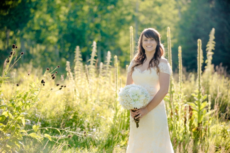 EK-Studios-Wedding-Photographer-Mountain-meadow-bridals-in-the-woods011-Blog(pp_w768_h511)