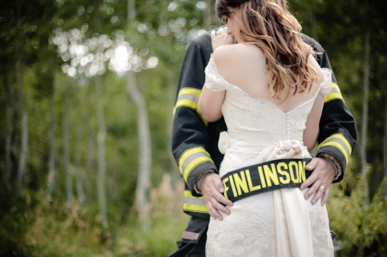 EK-Studios-Wedding-Photographer-Mountain-meadow-bridals-in-the-woods033-Blog(pp_w768_h511)