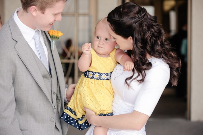 EK-Studios-Wedding-Photographer-Provo-Temple-wedding007-Blog(pp_w768_h511)