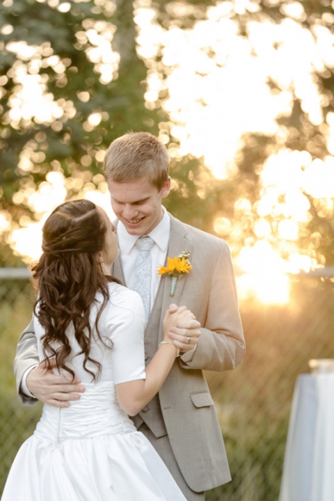 EK-Studios-Wedding-Photographer-Provo-Temple-wedding051-Blog(pp_w480_h720)
